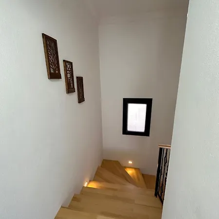 Rengin Stone House וילה *