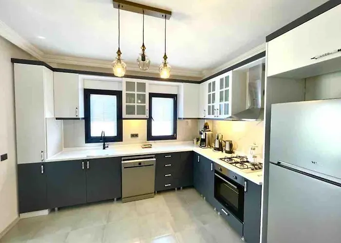 Villa Rengin Stone House